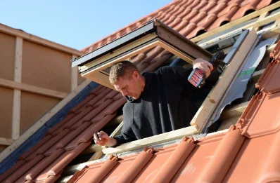 Pose de fenêtres de toit Velux à Chalmoux